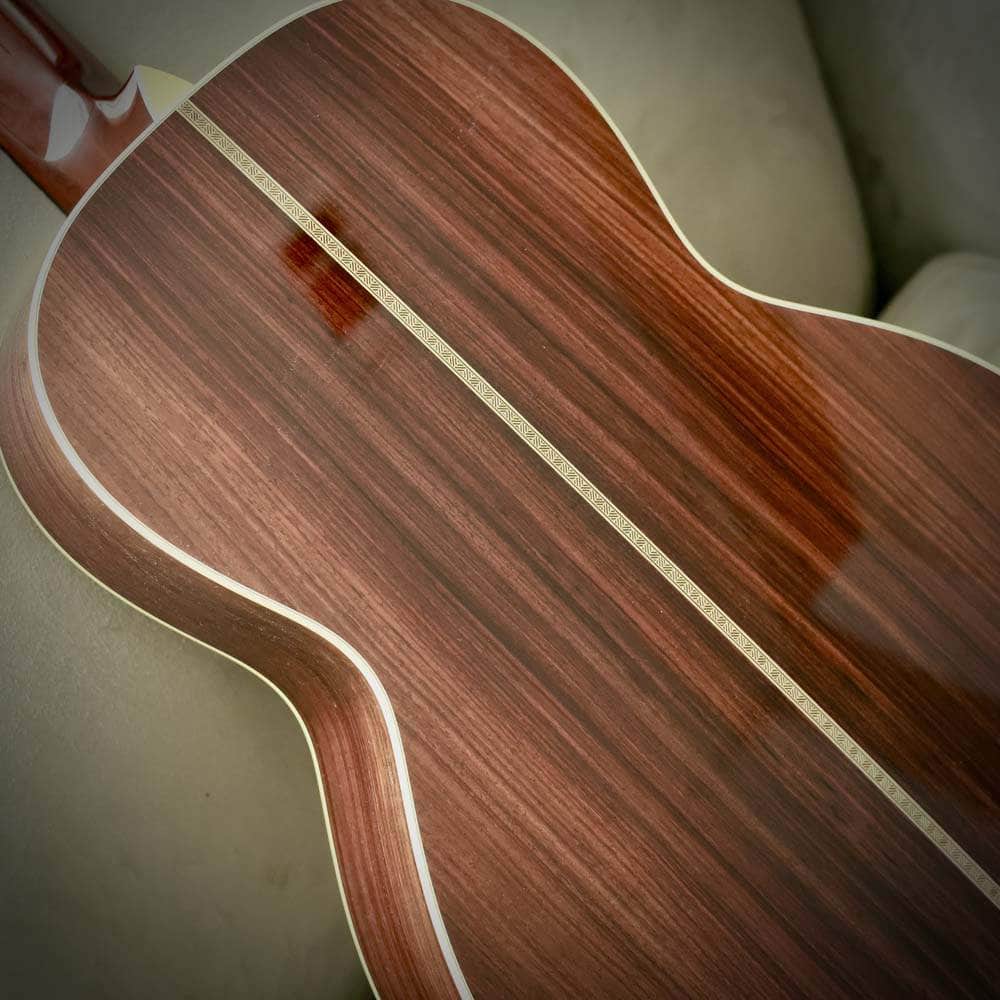 Collings 002H-T Traditional Package Collings Guitars