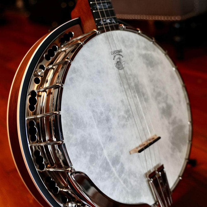 Deering Sierra 19-Fret Tenor Banjo with Fiberskyn Head Deering 4 String Banjos