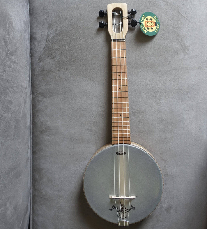 Concert Firefly Banjo Ukulele M90 with Geared Tuners Magic Fluke Company Banjo Ukulele