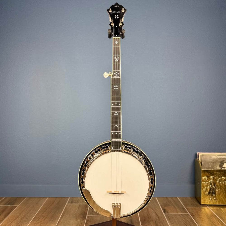 2008 Stelling Bellflower 5-String Banjo Walnut, Used Stelling 5 String Banjos