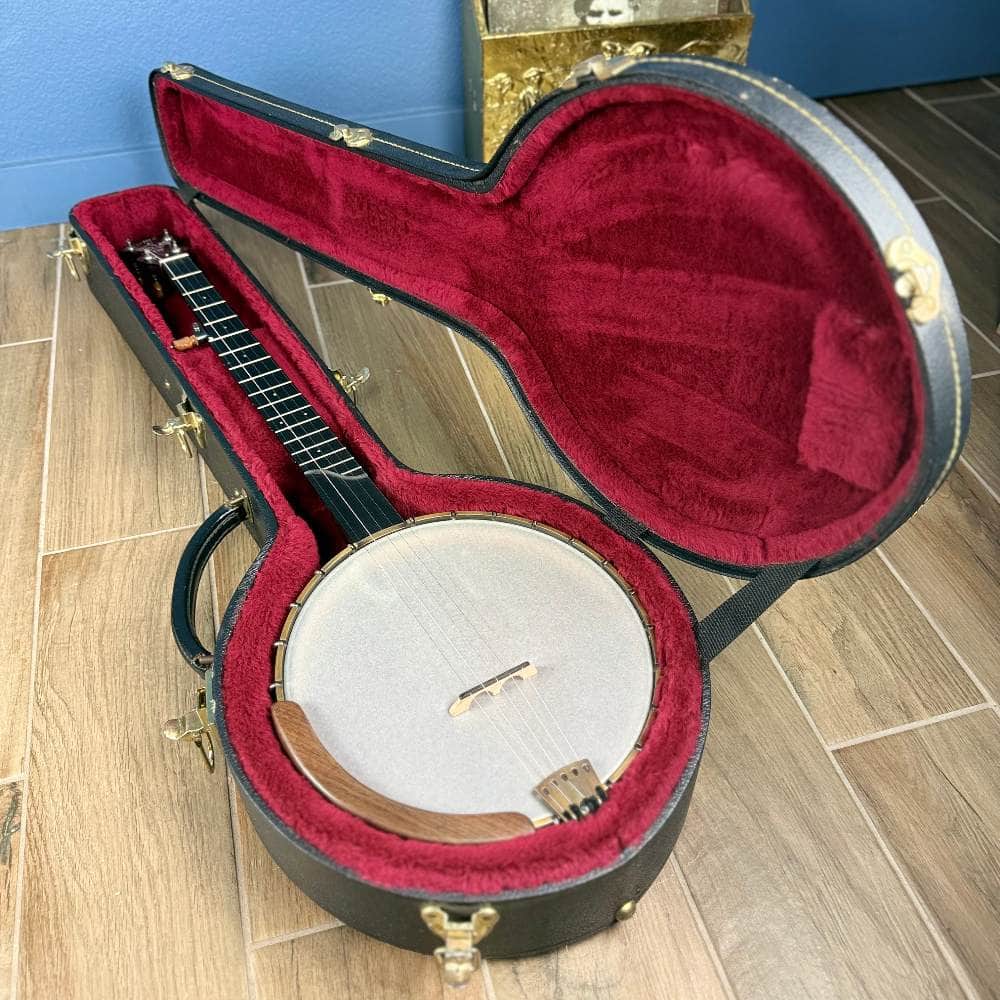 TKL Professional 8942 Series Hardshell 11″ Open Back Banjo Case, Used