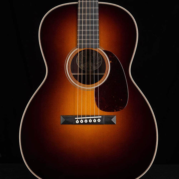 Collings 0002H Custom T – Special Limited Run Collings Guitars