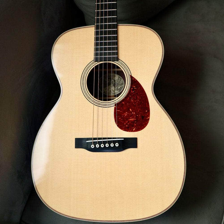 Collings OM2H T (Traditional) Guitar Collings Guitars