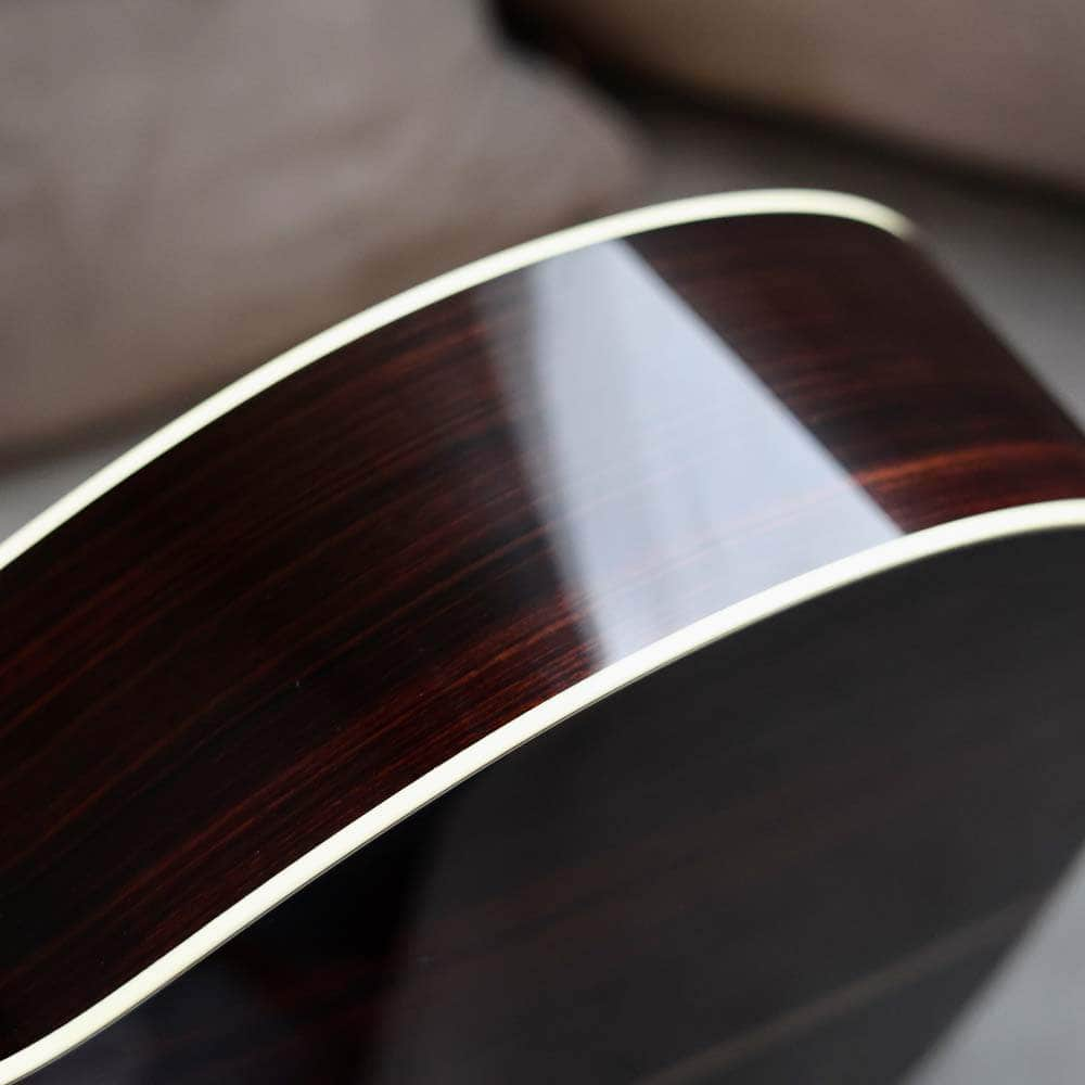 Collings OM2H T with Old Growth Sitka Spruce Top Collings Guitars