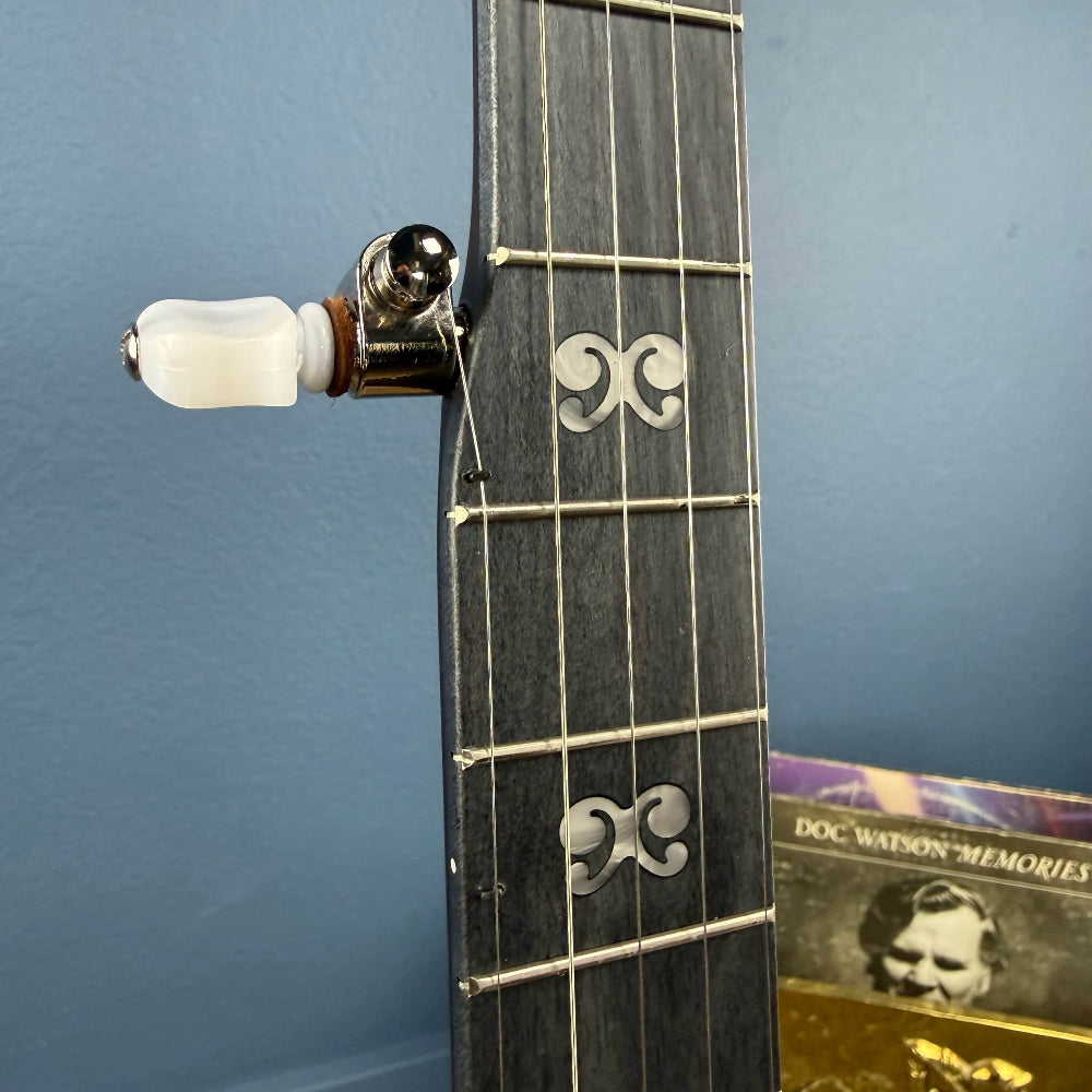 Custom Deering Artisan Goodtime Americana Banjo with Bronze Hardware and Fiberskin Head Deering 5 String Banjos