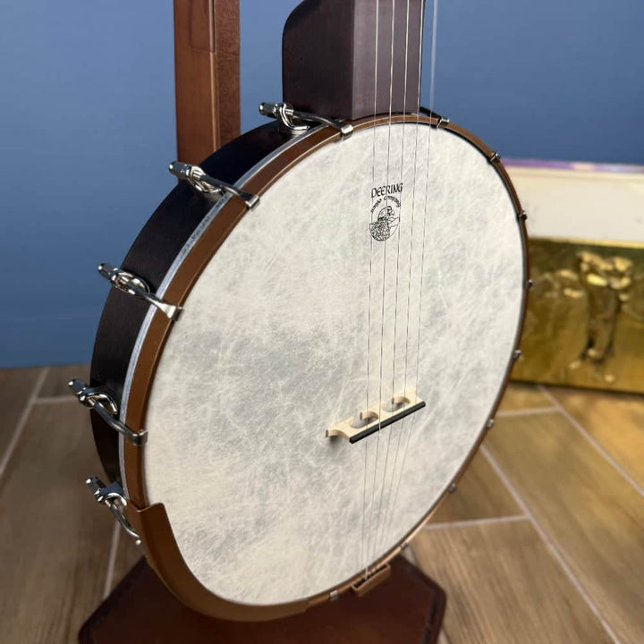 Custom Deering Artisan Goodtime Americana Banjo with Scoop, Bronze Hardware and Fiberskin Head Deering 5 String Banjos