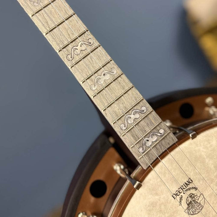 Custom Deering Artisan Goodtime Two 17-Fret Tenor Banjo with Resonator Fiberskin Head and Bronze Hardware Deering 4 String Banjos
