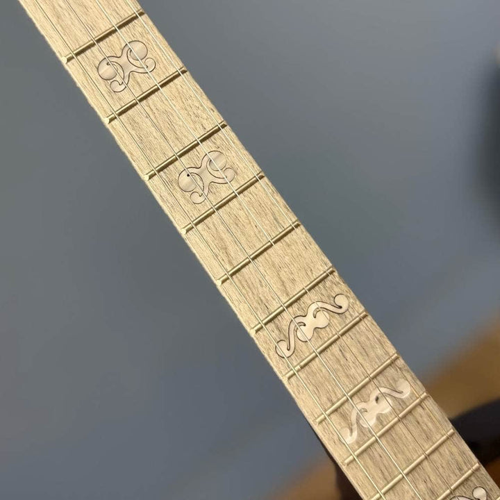 Custom Deering Artisan Goodtime Two 17-Fret Tenor Banjo with Resonator Fiberskin Head and Bronze Hardware Deering 4 String Banjos
