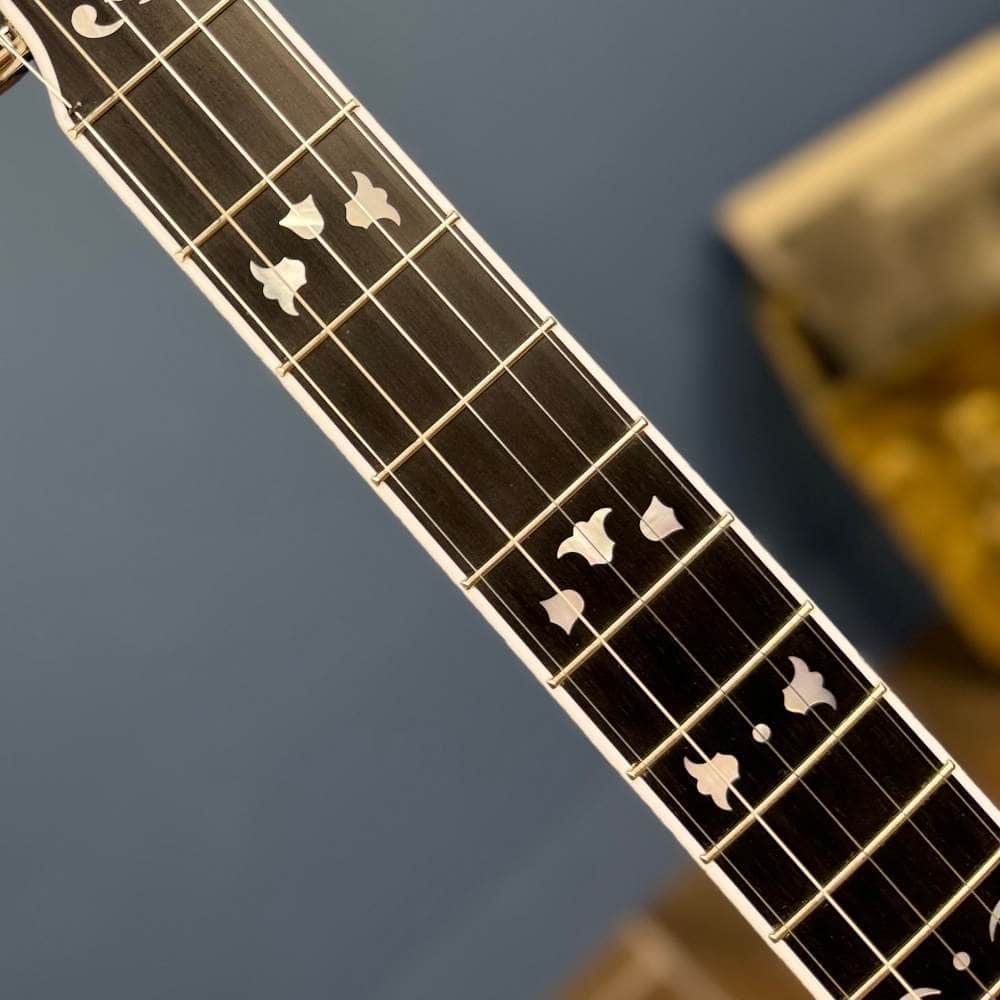 Custom Deering Maple Blossom Caribbean Blue Fade 5-String Banjo Deering 5 String Banjos Default