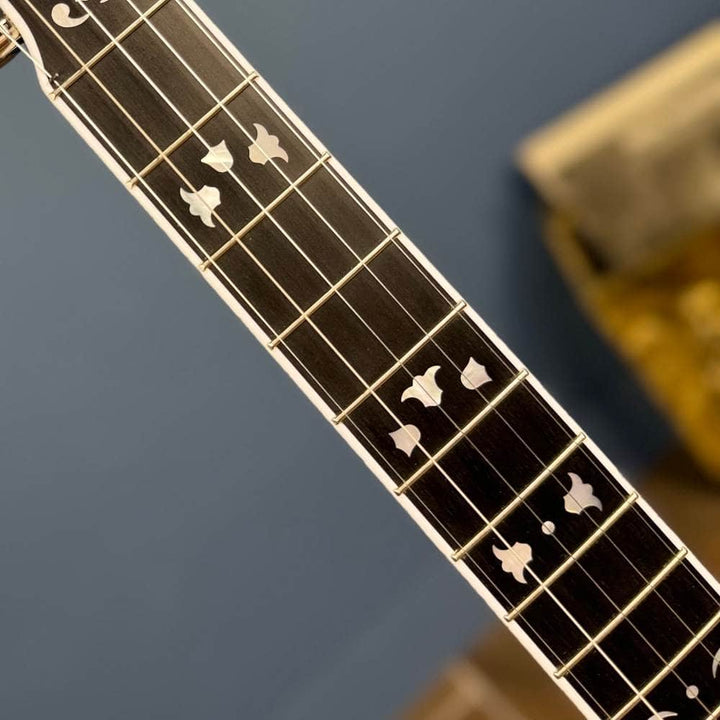 Custom Deering Maple Blossom Caribbean Blue Fade 5-String Banjo Deering 5 String Banjos Default