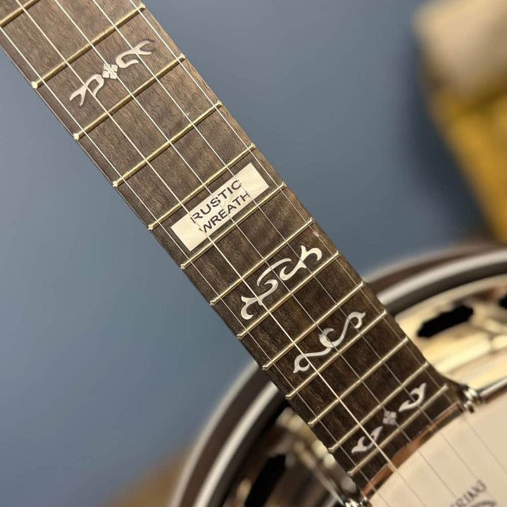 Custom Deering Rustic Wreath 5 String Banjo with Speed Finish Neck Deering 5 String Banjos