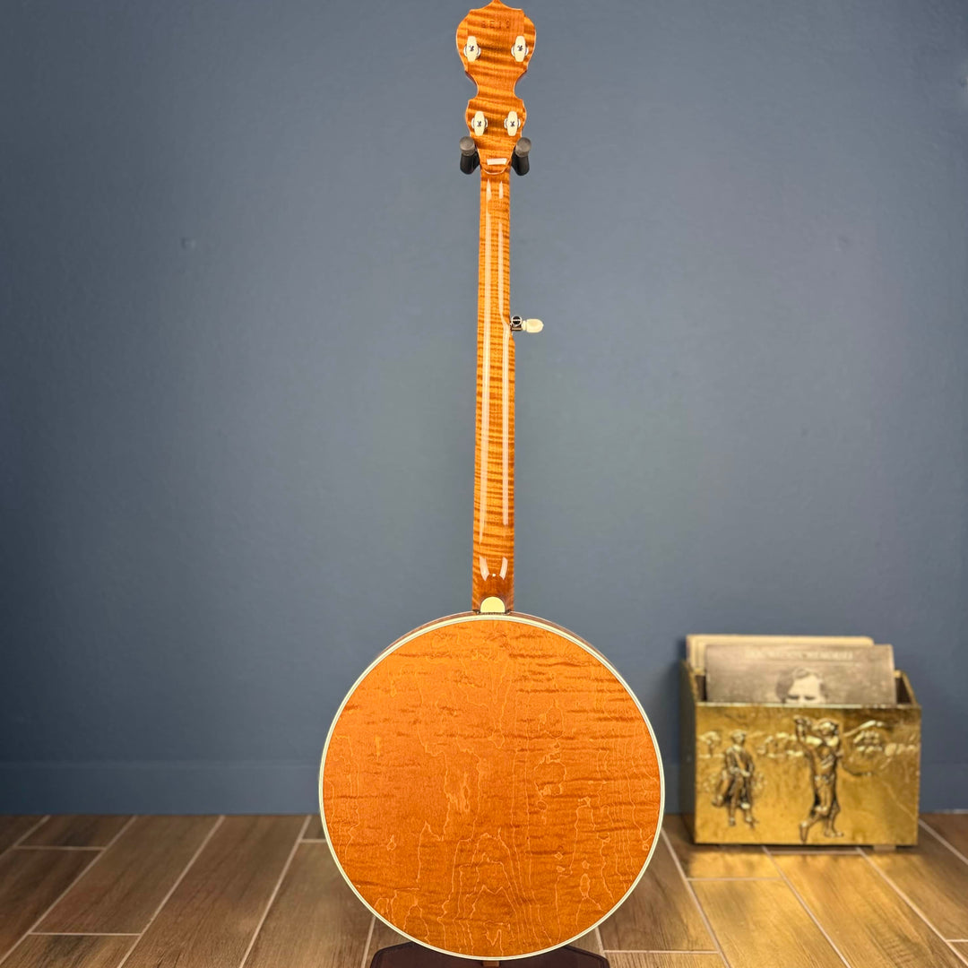 Deering Calico 5-String Banjo Demo Deering 5 String Banjos