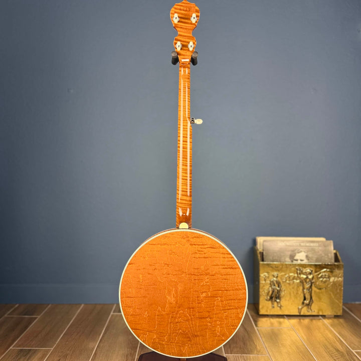 Deering Calico 5-String Banjo Demo Deering 5 String Banjos