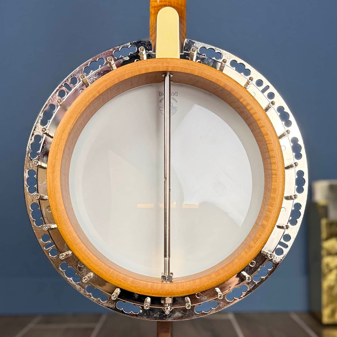 Deering Calico 5-String Banjo Demo Deering 5 String Banjos
