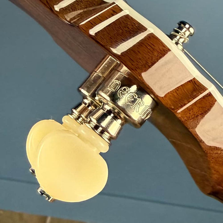 Deering Clawgrass No. 2 Deering 5 String Banjos