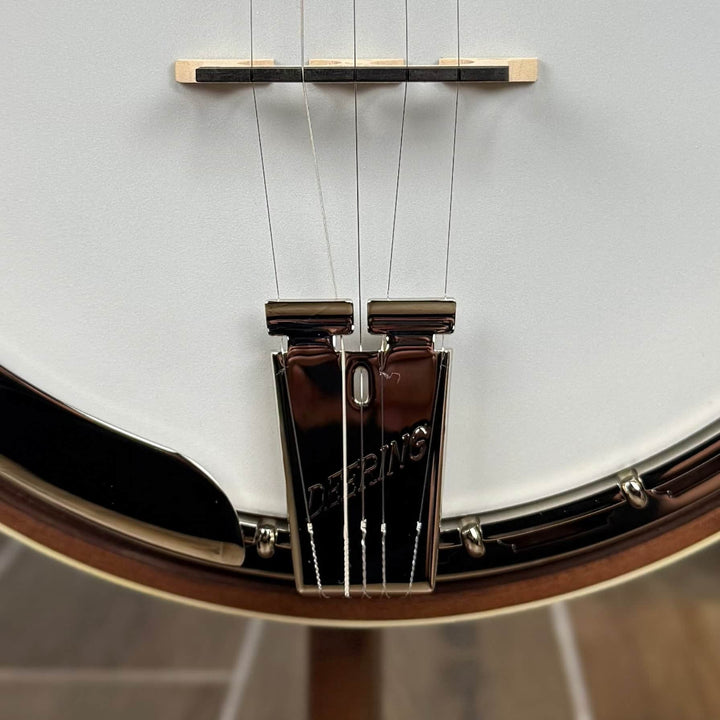 Deering Custom Golden Wreath Curly Maple 5-String Banjo Deering 5 String Banjos Default