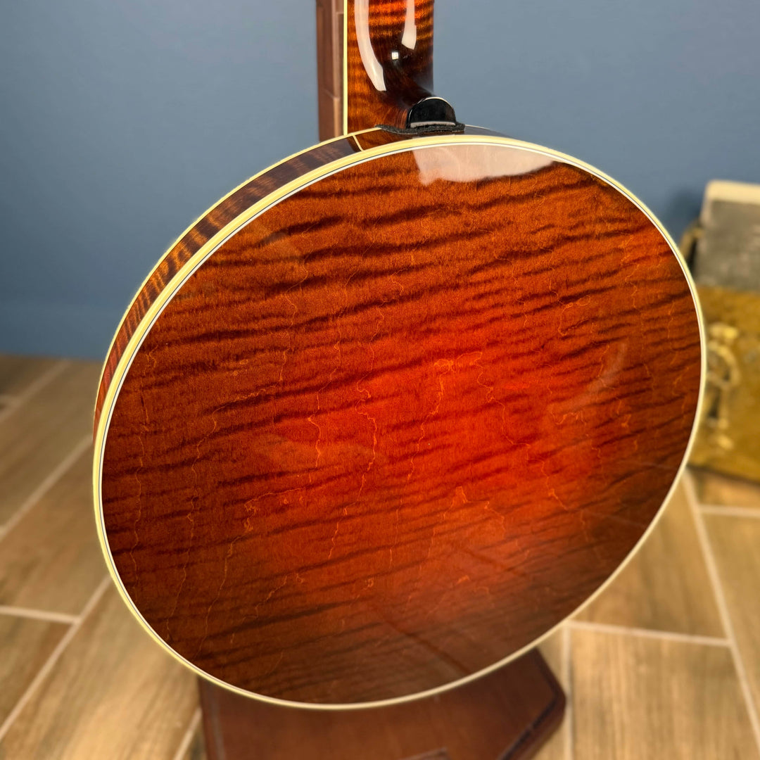 Deering Custom Golden Wreath Curly Maple 5-String Banjo Deering 5 String Banjos Default