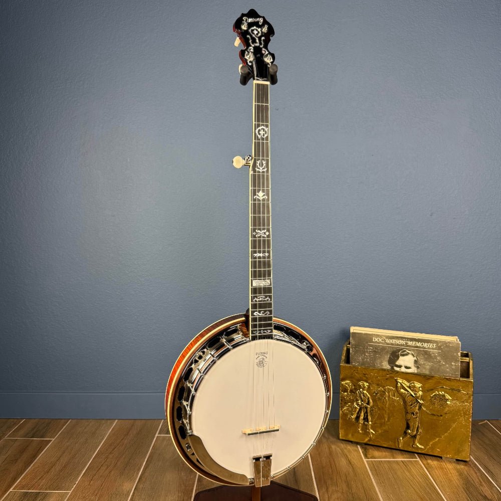 Deering Custom Golden Wreath Curly Maple 5-String Banjo Deering 5 String Banjos Default