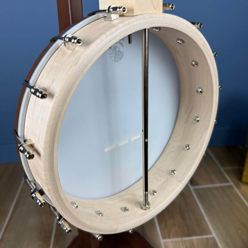 Deering Goodtime 17 Fret Tenor Banjo Deering 4 String Banjos