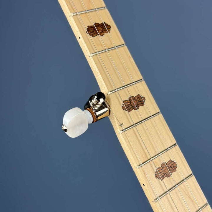 Deering Goodtime Americana with Scooped Neck Deering 5 String Banjos