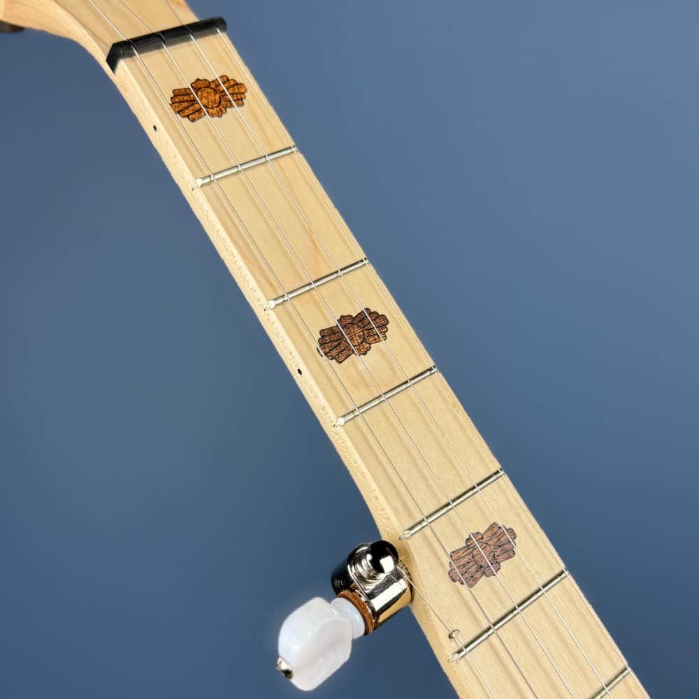 Deering Goodtime Americana with Scooped Neck Deering 5 String Banjos