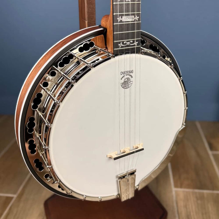 Left Handed Deering Sierra 5-String Banjo (Mahogany) Deering 5 String Banjos Default