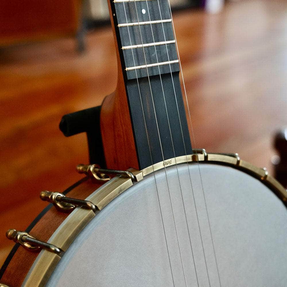 Your American Made Banjo and Collings Guitar Specialist – Banjo Studio
