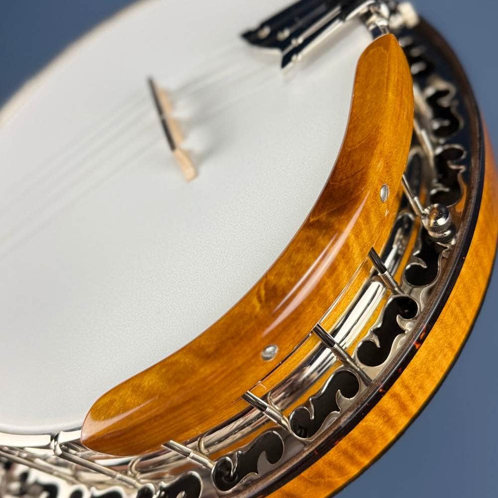 Ome Ikon 5-String Banjo Curly Maple Ome Banjos 5 String Resonator Banjo