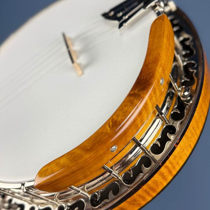 Ome Ikon 5-String Banjo Curly Maple Ome Banjos 5 String Resonator Banjo