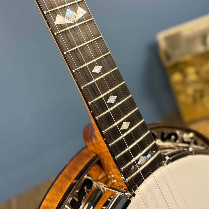 Ome Ikon 5-String Banjo Curly Maple Ome Banjos 5 String Resonator Banjo