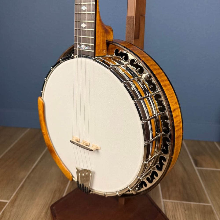 Ome Ikon 5-String Banjo Curly Maple Ome Banjos 5 String Resonator Banjo