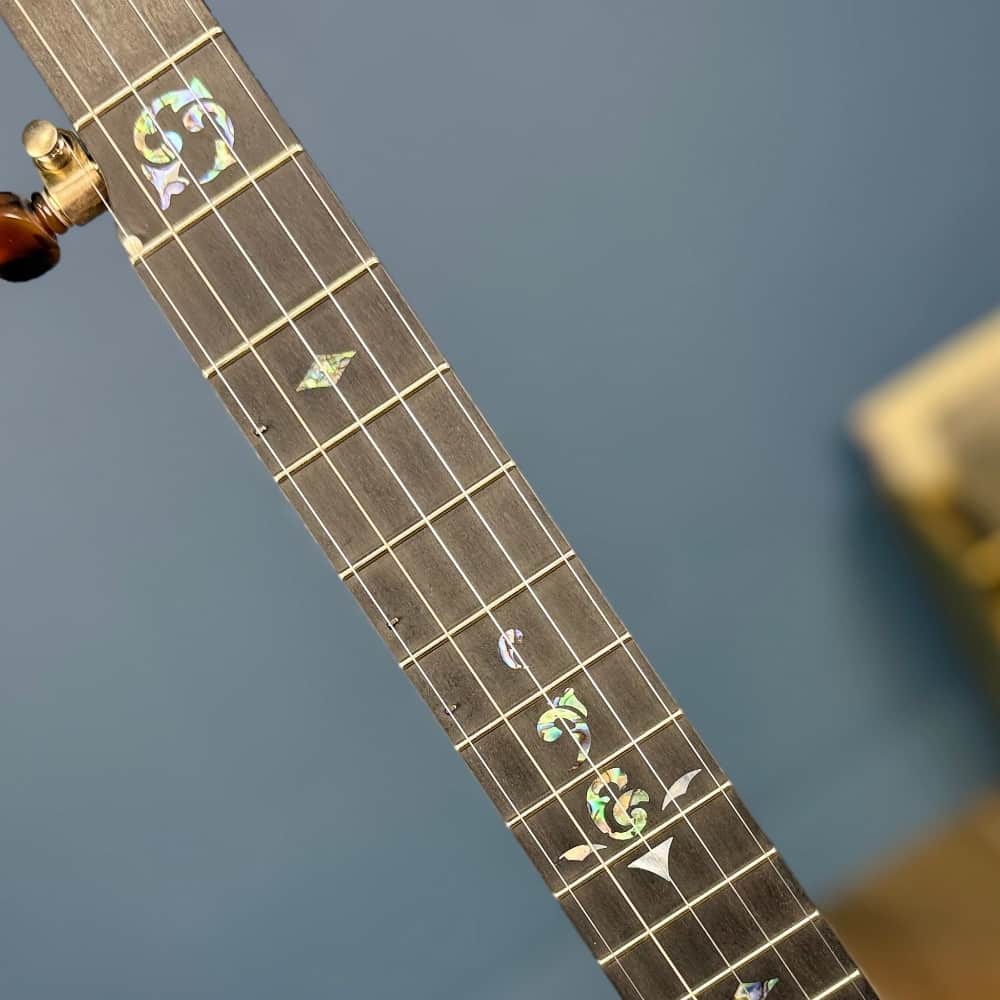 Ome Juniper 5-String Openback Curly Maple Banjo Ome Banjos 5 String Banjos