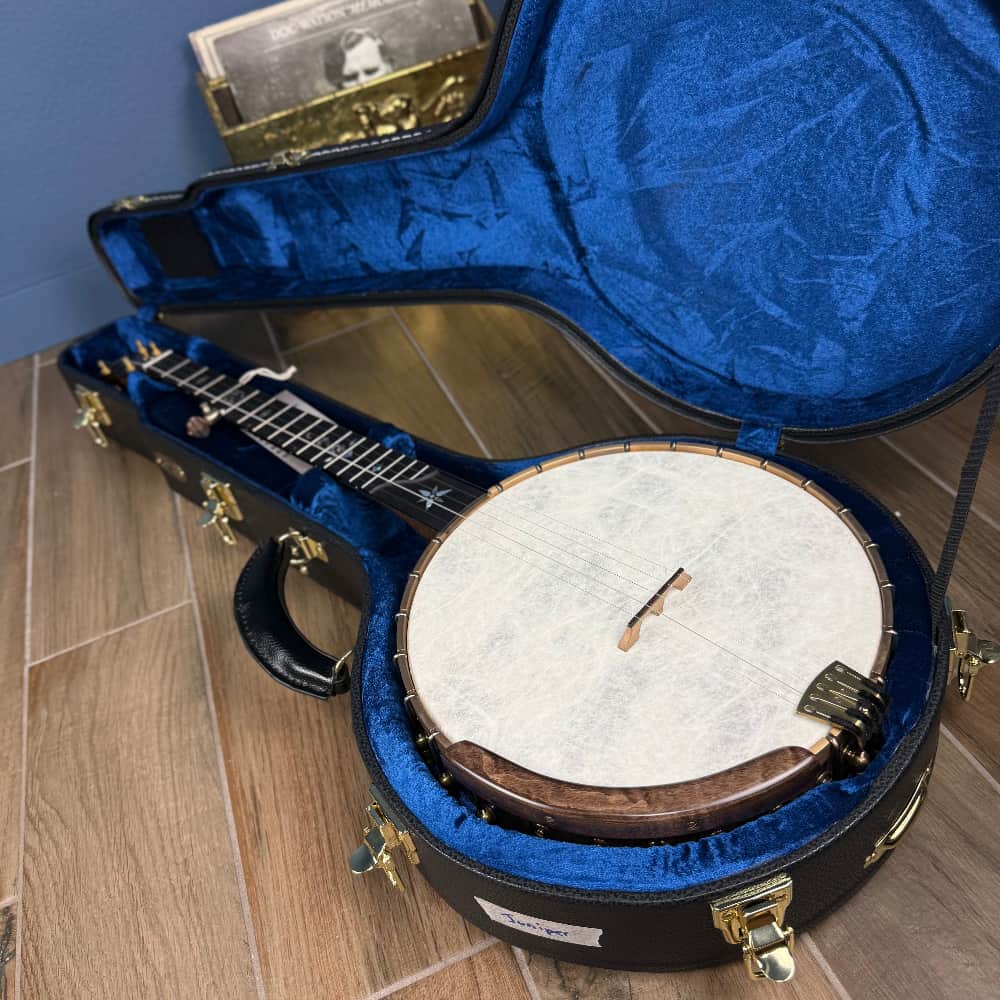 Ome Juniper 5-String Openback Curly Maple Banjo Ome Banjos 5 String Banjos
