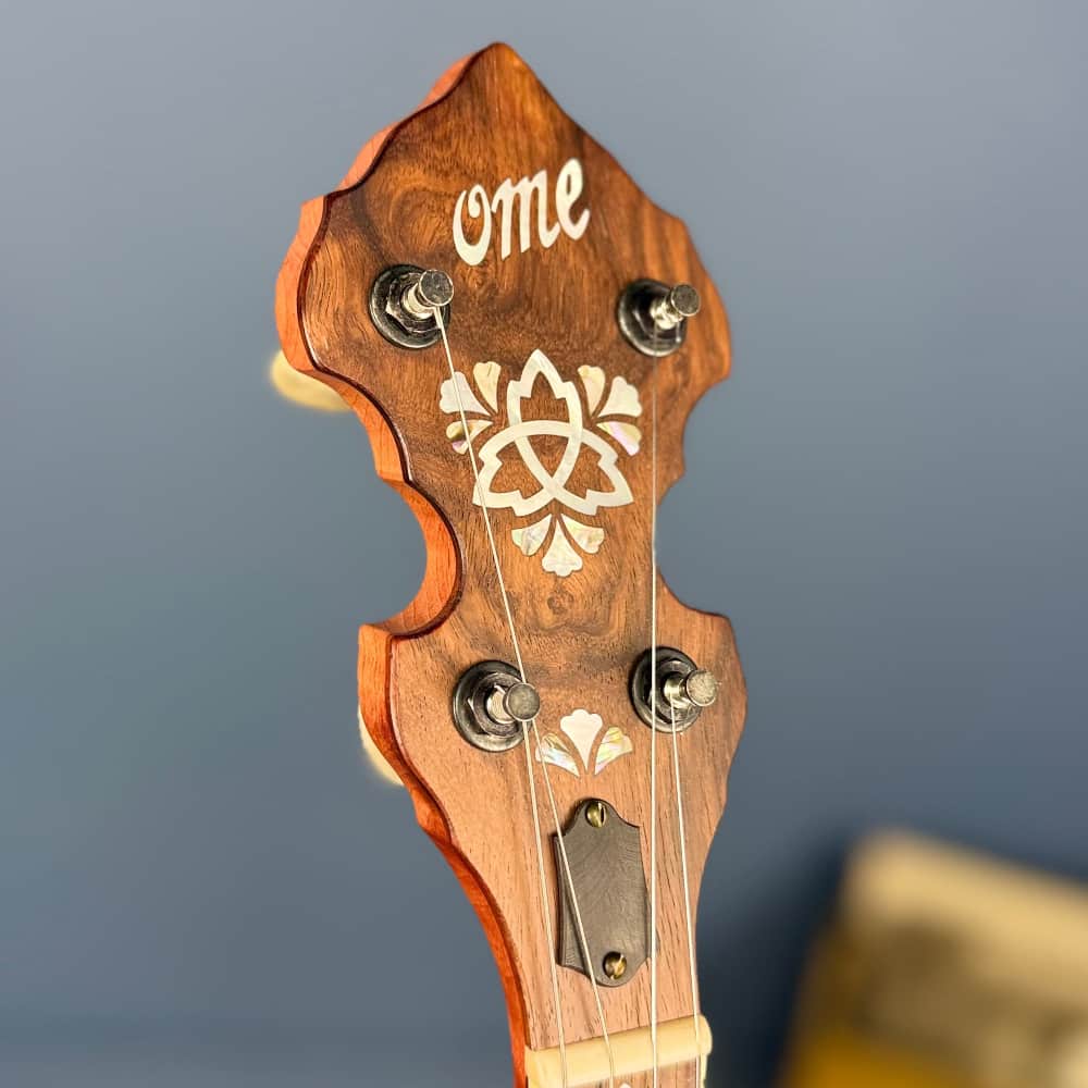 OME Trilogy 19-Fret Tenor Banjo – 12” Rim, Curly Maple, OHSC – Free Shipping - Used Ome Banjos 4 String Banjos