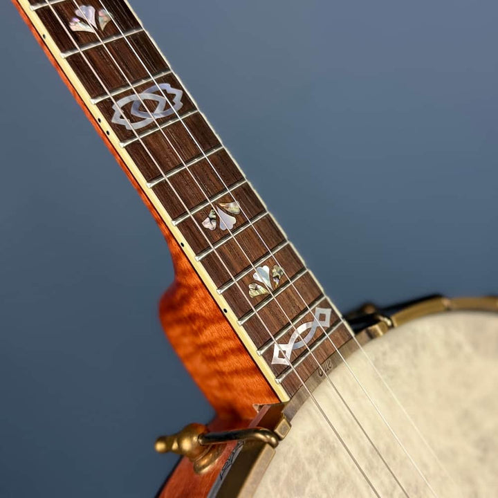 OME Trilogy 19-Fret Tenor Banjo – 12” Rim, Curly Maple, OHSC – Free Shipping - Used Ome Banjos 4 String Banjos