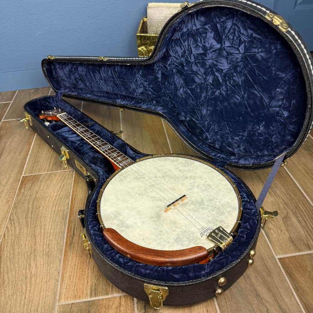 OME Trilogy 19-Fret Tenor Banjo – 12” Rim, Curly Maple, OHSC – Free Shipping - Used Ome Banjos 4 String Banjos