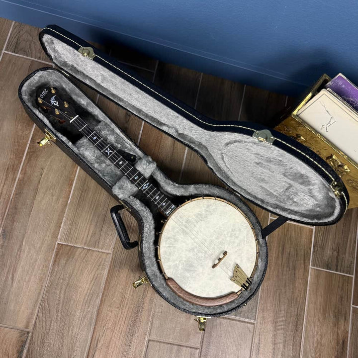 Ome Wicklow 11" 19-Fret Tenor Walnut Open Back Banjo Ome Banjos 4 String Banjos