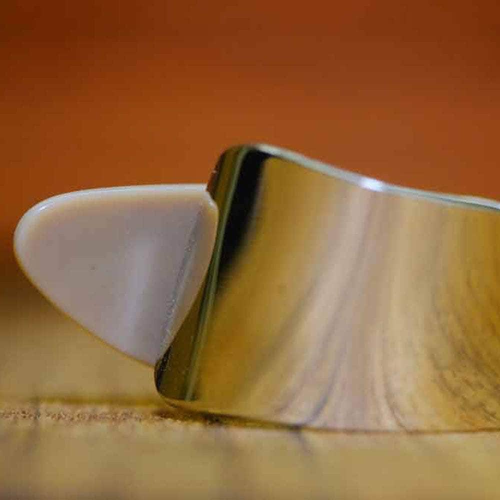 How To Attach A Banjo Strap Banjo Studio