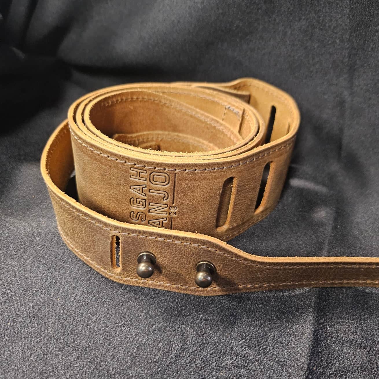 Banjo & Guitar Accessories