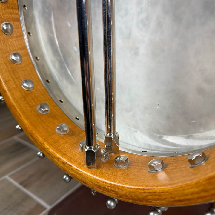 Used Ome Juniper Deluxe Silver Bell Tone Ring 5-string Openback Banjo Banjo Studio