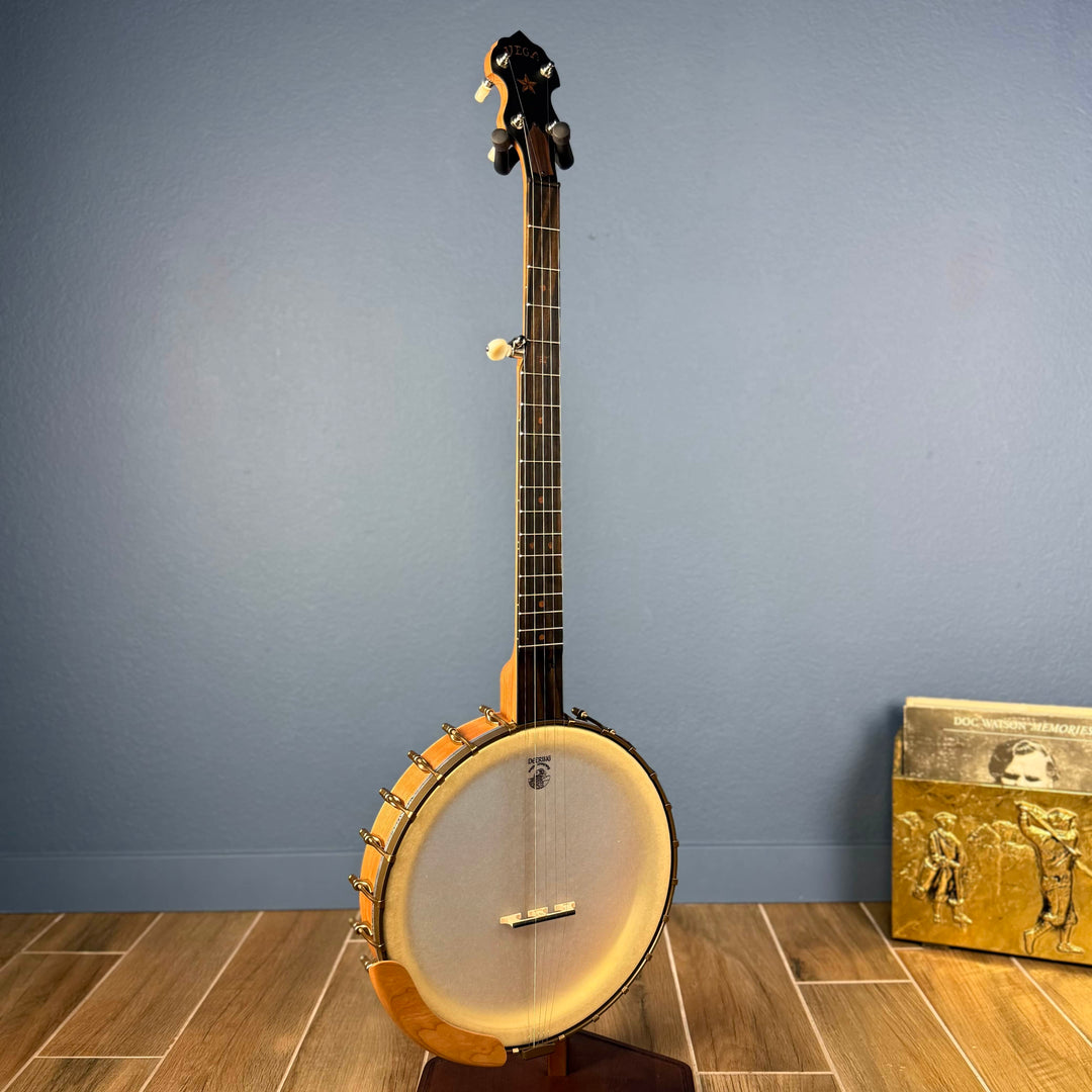 Vega Vintage Star Cherry Banjo Deering 5 String Banjos