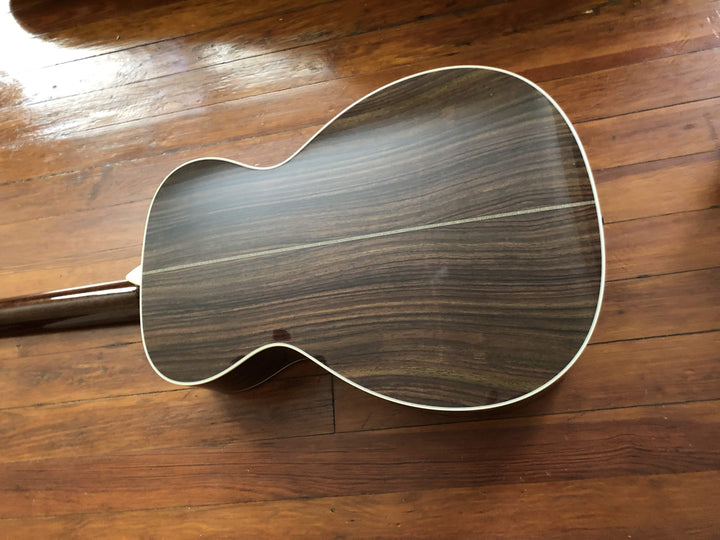 Collings Baby 2H-E Collings Guitars