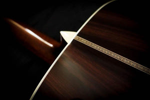 Collings OM2H Guitar with Torrefied Top Collings Guitars