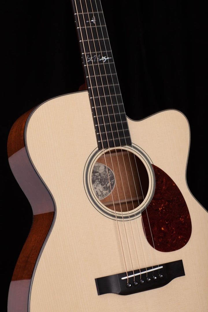 Collings Pete Huttlinger Signature 01 Guitar Collings Guitars