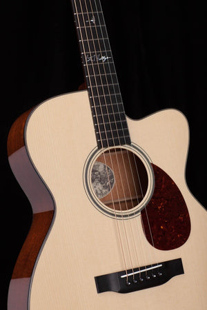 Collings Pete Huttlinger Signature 01 Guitar Collings Guitars