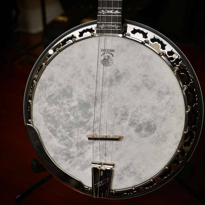 Deering Eagle II 19-Fret Tenor Banjo with Fiberskyn Head Deering 4 String Banjos