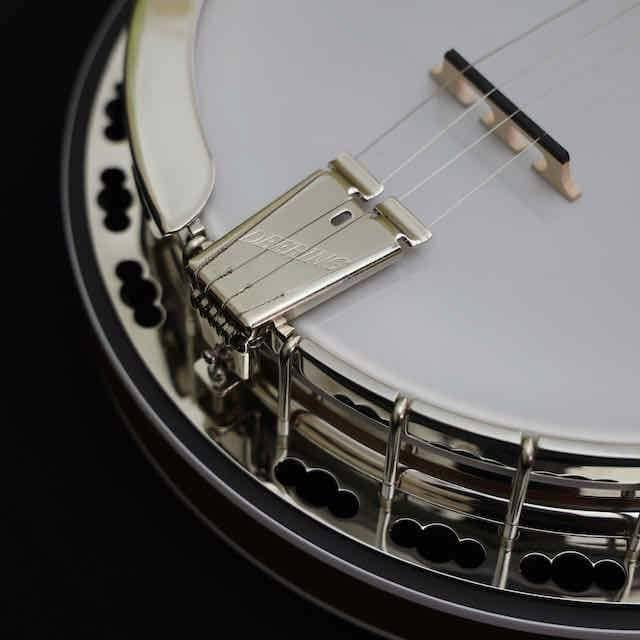Deering Sierra Plectrum Banjo Deering 4 String Banjos